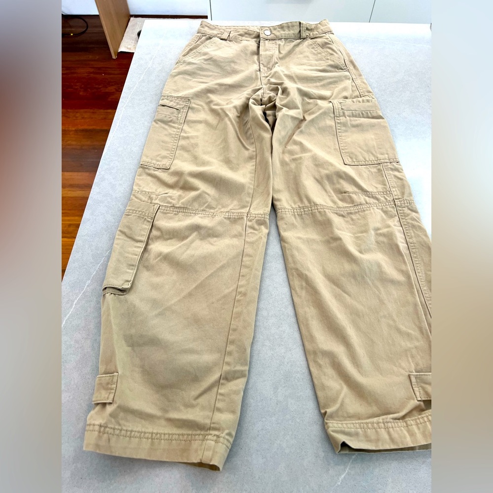 HM Cargo Khaki Pants 4